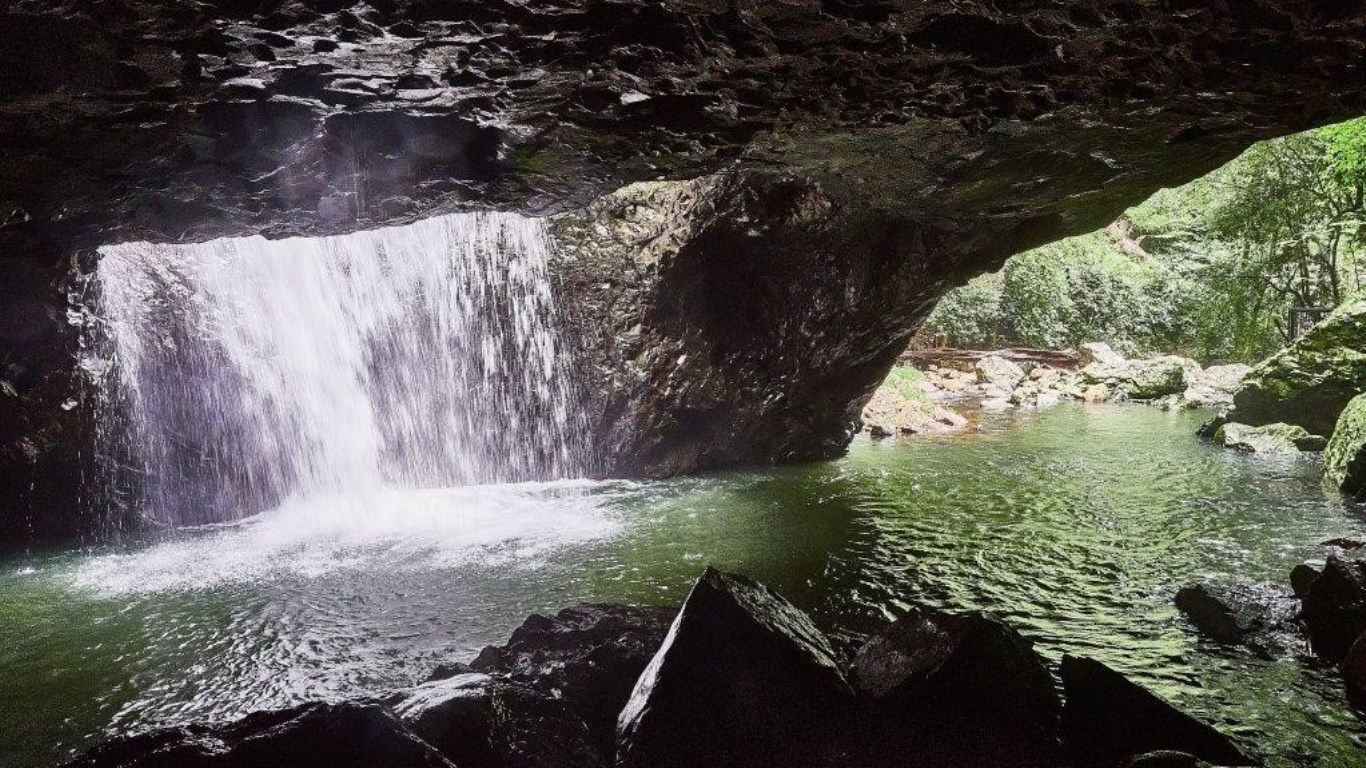 Natural Bridge after heavy rain