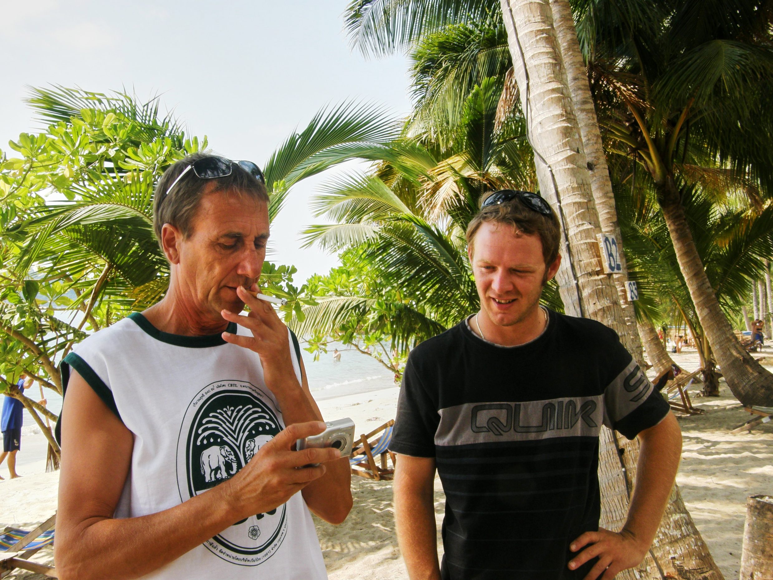 Steve & Iain on Khlong Kloi beach